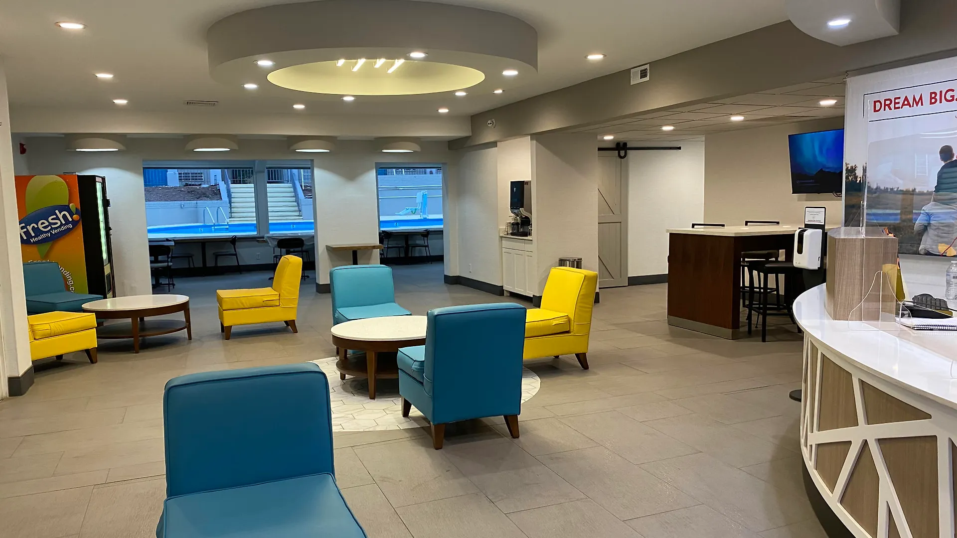 Red Lion Inn & Suites Nashville Airport Hotel