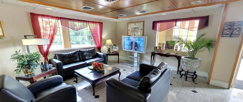 Red Lion Inn & Suites Nashville Airport 2*,  United States