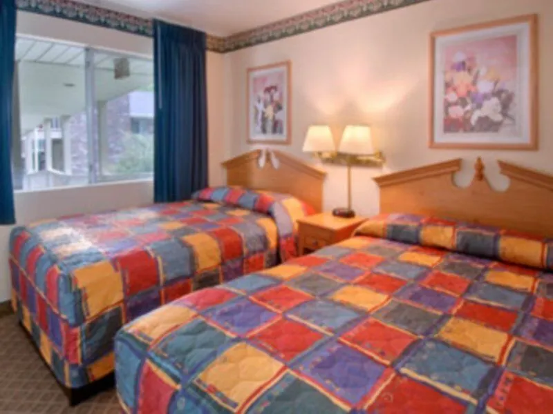 Hotel Red Lion Inn & Suites Nashville Airport